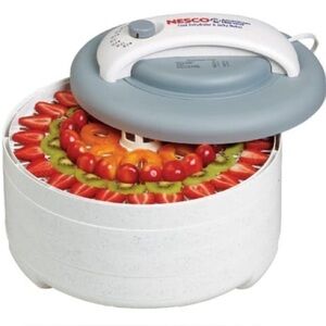 FD-61 Snackmaster NESCO® 500-Watt Encore Food Dehydrator with Gray Lid Brand New